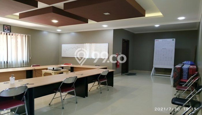 Ready to Use! Premium House LT 791m2 Desain Elegan di Bekasi Ready to Use! Premium House LT 791m2 Desain Elegan di Bekasi