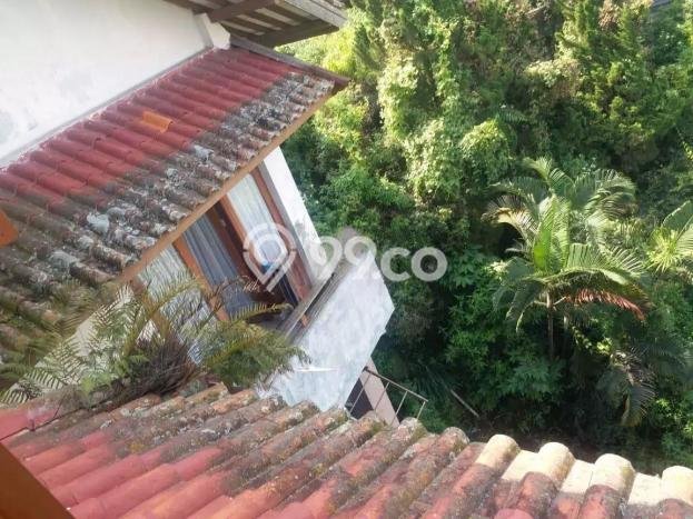 Jual Rumah Eksklusif 4 KT di Cihanjuang, Bandung Jual Rumah Eksklusif 4 KT di Cihanjuang, Bandung