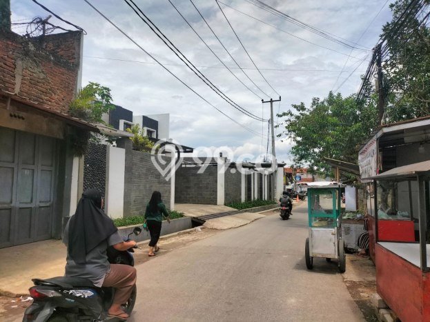 Siap Huni Rumah Mewah 5 Kamar di Bojongsoang Dekat ke Mana Pun Siap Huni Rumah Mewah 5 Kamar di Bojongsoang Dekat ke Mana Pun