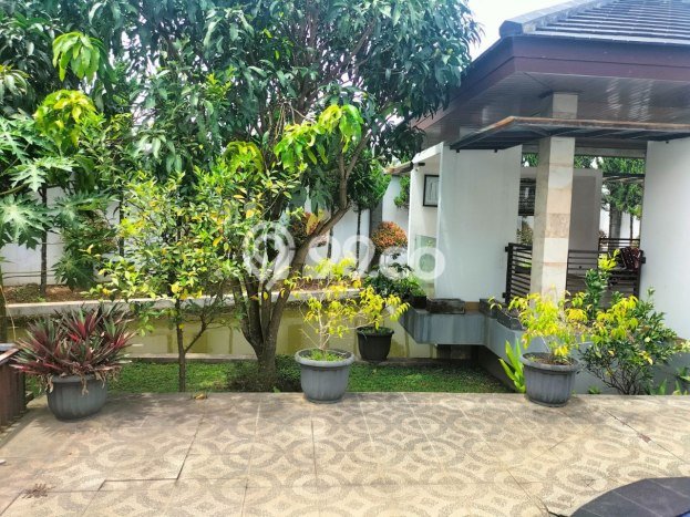 Siap Huni Rumah Mewah 5 Kamar di Bojongsoang Dekat ke Mana Pun Siap Huni Rumah Mewah 5 Kamar di Bojongsoang Dekat ke Mana Pun