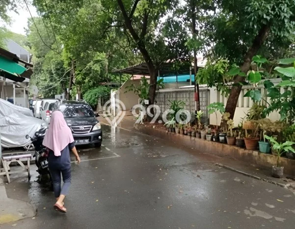 Siap Huni Hunian Elit 3 Kamar di Menteng Dekat ke Mana Pun Siap Huni Hunian Elit 3 Kamar di Menteng Dekat ke Mana Pun