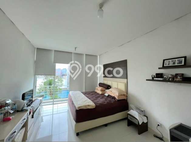 Dijual Rumah Luas Megah Dengan View Cantik di Tomang, Jakarta Barat Dijual Rumah Luas Megah Dengan View Cantik di Tomang, Jakarta Barat