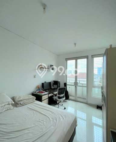 Dijual Rumah Luas Megah Dengan View Cantik di Tomang, Jakarta Barat Dijual Rumah Luas Megah Dengan View Cantik di Tomang, Jakarta Barat