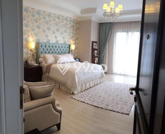 Jual Rumah Luas Megah Dengan View Eksklusif di Pondok Indah, Jakarta Selatan Jual Rumah Luas Megah Dengan View Eksklusif di Pondok Indah, Jakarta Selatan