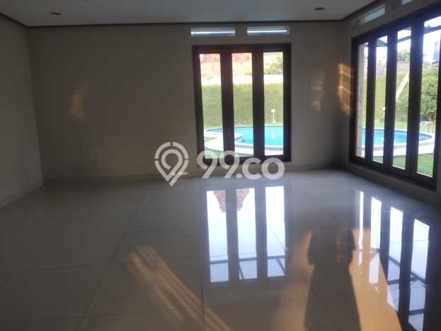 Jual Rumah Mewah Megah Dengan View Cantik di Rempoa, Tangerang Selatan Jual Rumah Mewah Megah Dengan View Cantik di Rempoa, Tangerang Selatan