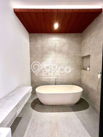 For Sale! Luxury House LT 205m2 Desain Elegan di Cibubur For Sale! Luxury House LT 205m2 Desain Elegan di Cibubur