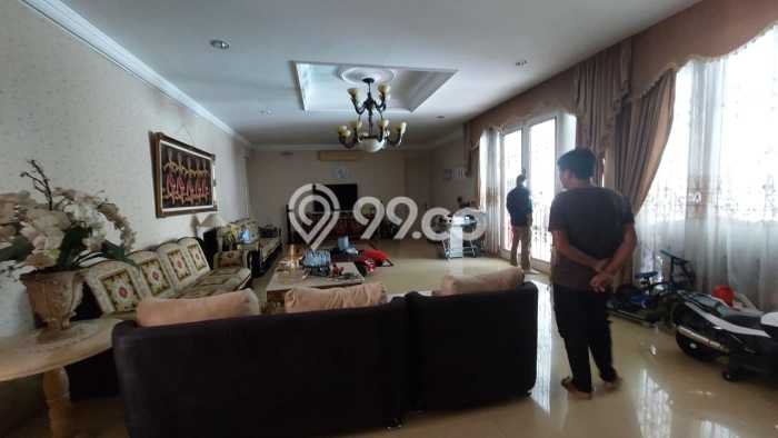 Siap Huni Hunian Elit 6 Kamar di Cinere Dekat ke Mana Saja Siap Huni Hunian Elit 6 Kamar di Cinere Dekat ke Mana Saja
