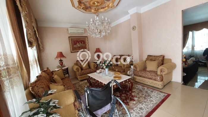 Siap Huni Hunian Elit 6 Kamar di Cinere Dekat ke Mana Saja Siap Huni Hunian Elit 6 Kamar di Cinere Dekat ke Mana Saja