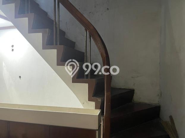 Rumah Elit LB 250m2 Siap Pakai Desain Elegan di Kemang, Jakarta Selatan Rumah Elit LB 250m2 Siap Pakai Desain Elegan di Kemang, Jakarta Selatan