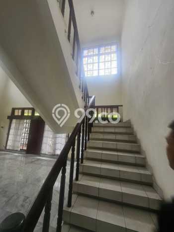 Rumah Elit LB 400m2 Siap Pakai Desain Elegan di Kebagusan, Jakarta Selatan Rumah Elit LB 400m2 Siap Pakai Desain Elegan di Kebagusan, Jakarta Selatan