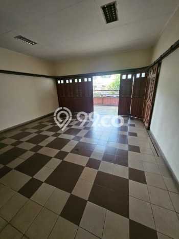 Sewa Rumah Nyaman di Pondok Indah LT 450m2 / LB 400m2 Siap Huni Sewa Rumah Nyaman di Pondok Indah LT 450m2 / LB 400m2 Siap Huni