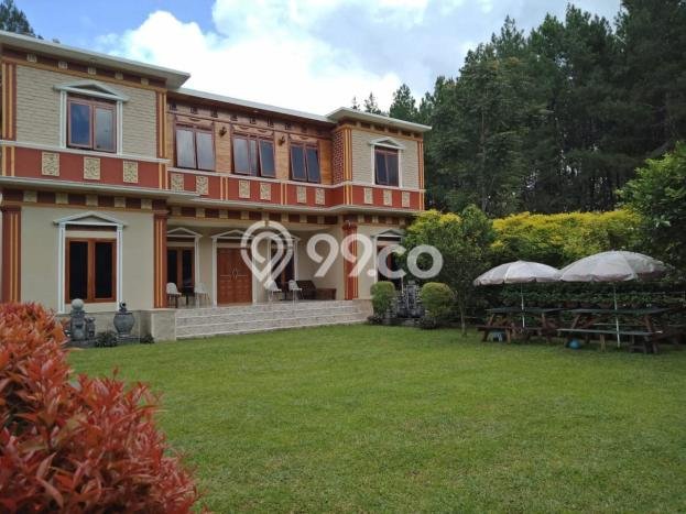 FOR SALE! Vila di , Luas 1000m2m², Lokasi Strategis FOR SALE! Vila di , Luas 1000m2m², Lokasi Strategis