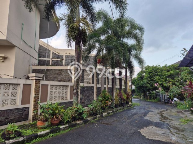 Rumah Bagus kawasan Cimahi Tengah, Cimahi, Luas 320m2m² LB 320m2m² HARGA MENARIK! Rumah Bagus kawasan Cimahi Tengah, Cimahi, Luas 320m2m² LB 320m2m² HARGA MENARIK!