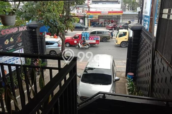 Unit Ruko Dijual di Kiaracondong Bandung Luas Bangunan 300m2 Unit Ruko Dijual di Kiaracondong Bandung Luas Bangunan 300m2