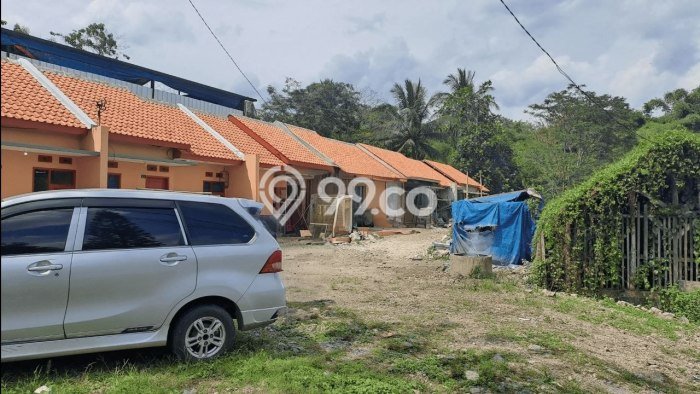 Cocok Untuk Investasi! For Sale Kost di Bl. Limbangan 6 Kamar Cocok Untuk Investasi! For Sale Kost di Bl. Limbangan 6 Kamar