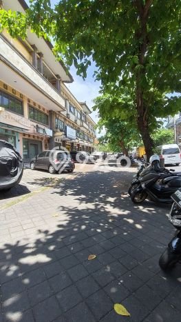 Ruko Komersial Dijual di Kuta Badung LT 61m2 & LB 150m2 Ruko Komersial Dijual di Kuta Badung LT 61m2 & LB 150m2