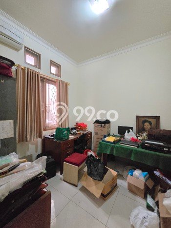 Siap Huni Hunian Elit 4 Kamar di Kebayoran Lama Dekat ke Mana Saja Siap Huni Hunian Elit 4 Kamar di Kebayoran Lama Dekat ke Mana Saja