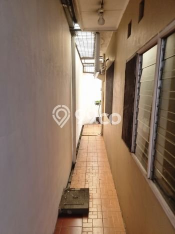 Rumah Luxury Modern Tanpa Renovasi di Graha Bintaro Jakarta Selatan Rumah Luxury Modern Tanpa Renovasi di Graha Bintaro Jakarta Selatan
