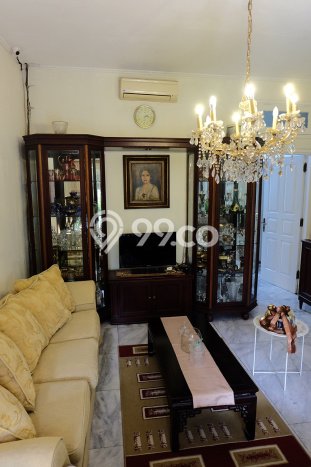 Rumah Elit LB 398m2 Siap Huni Desain Elegan di Pondok Indah, Jakarta Selatan Rumah Elit LB 398m2 Siap Huni Desain Elegan di Pondok Indah, Jakarta Selatan
