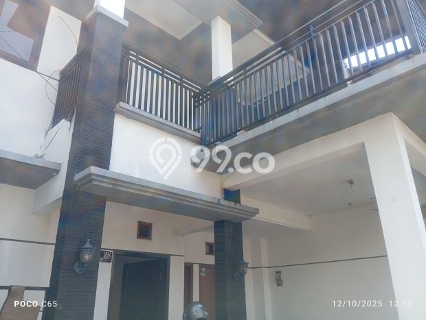 Rumah di , 3 KT, Konsep Minimalis, LT 98m2m² LB 123m2m² Rumah di , 3 KT, Konsep Minimalis, LT 98m2m² LB 123m2m²