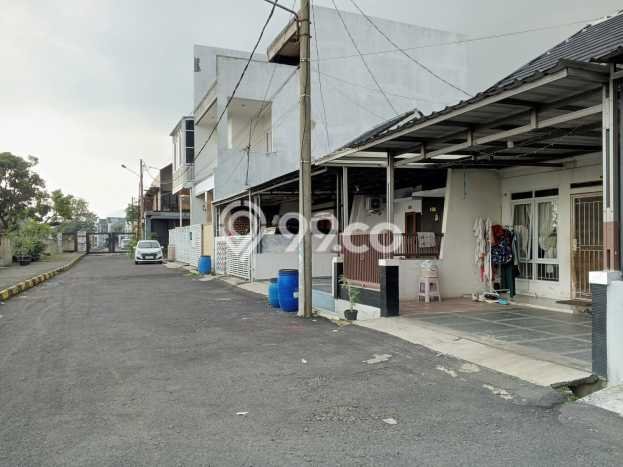 Dijual Rumah Strategis Bagus Punya 2 KT di Bojongsoang Bandung SHM Dijual Rumah Strategis Bagus Punya 2 KT di Bojongsoang Bandung SHM