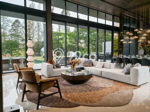 Rumah Luxury Modern Tanpa Renovasi di BSD City Tangerang Rumah Luxury Modern Tanpa Renovasi di BSD City Tangerang