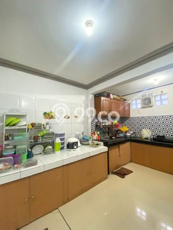 Dijual Rumah 6 Kamar Lokasi Ideal Bagus dan Strategis di Lembang Dijual Rumah 6 Kamar Lokasi Ideal Bagus dan Strategis di Lembang