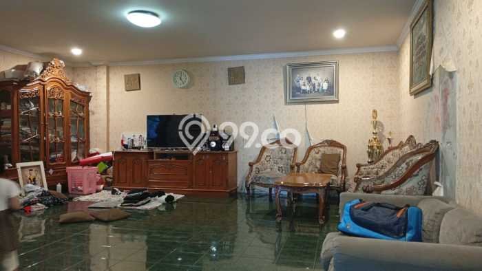 Ruko Dijual di Bandung LT 271m2 & LB 600m2 Lokasi Terbaik! Ruko Dijual di Bandung LT 271m2 & LB 600m2 Lokasi Terbaik!