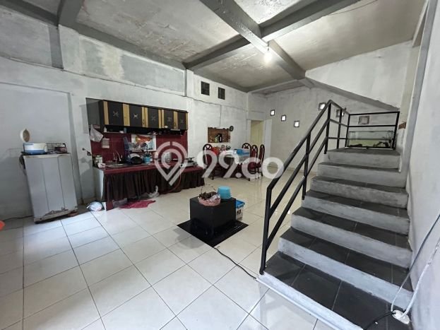 INVESTASI TEPAT! Rumah di Padasuka, LT 286m2m² Bangunan 500m2m² INVESTASI TEPAT! Rumah di Padasuka, LT 286m2m² Bangunan 500m2m²