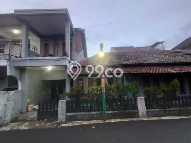 Rumah Luas Asri 5 KT Siap Huni di Antapani Bandung Rumah Luas Asri 5 KT Siap Huni di Antapani Bandung