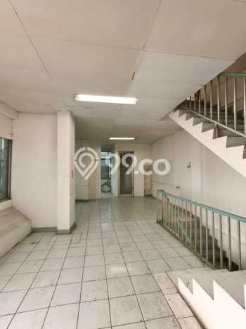 Ruko Bagus Dijual LB 270m2 Lokasi Strategis Jakarta Selatan Area Cocok untuk Bisnis Ruko Bagus Dijual LB 270m2 Lokasi Strategis Jakarta Selatan Area Cocok untuk Bisnis