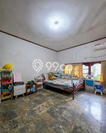 Rumah Mewah Siap Huni LT 650m2 di Kebayoran Lama, Jakarta Selatan Rumah Mewah Siap Huni LT 650m2 di Kebayoran Lama, Jakarta Selatan