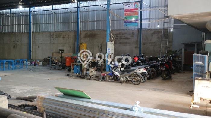 Komersial Bagus LT 737m2 LB 737m2 Dijual di Setu Bekasi Komersial Bagus LT 737m2 LB 737m2 Dijual di Setu Bekasi