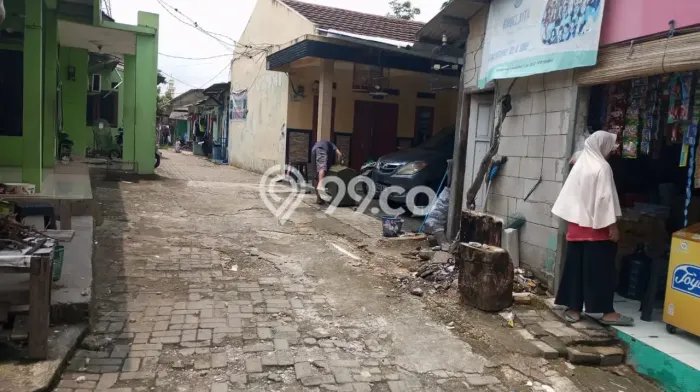 Jual Tanah Lokasi Strategis di Bekasi, Luas 1700m2m², Lingkungan Nyaman Jual Tanah Lokasi Strategis di Bekasi, Luas 1700m2m², Lingkungan Nyaman
