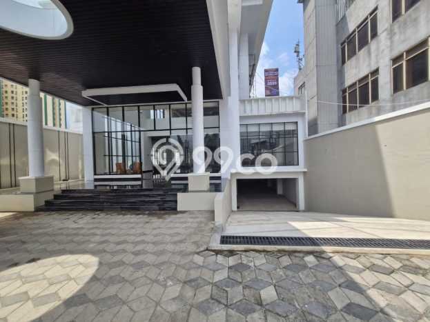Unit Kantor Dijual di Jakarta Timur LT 1212m2 & LB 3060m2 Unit Kantor Dijual di Jakarta Timur LT 1212m2 & LB 3060m2
