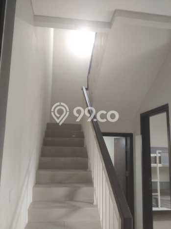 Rumah Modern 4 KT di Jakarta Garden City Jakarta Timur Semi Furnished Rumah Modern 4 KT di Jakarta Garden City Jakarta Timur Semi Furnished