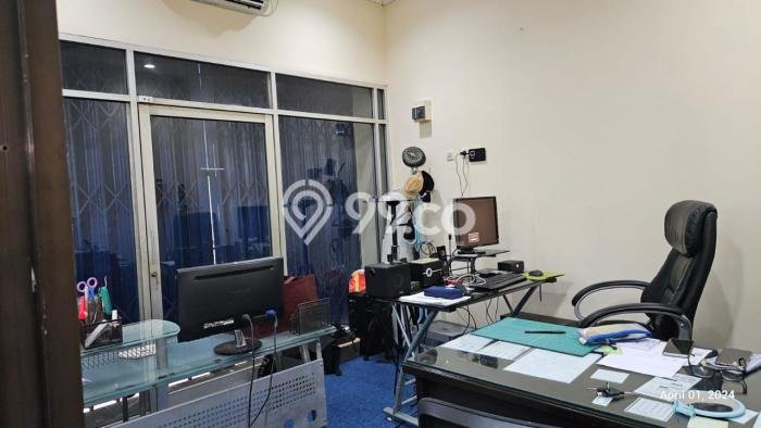 Komersial Bagus LT 337m2 LB 337m2 Dijual di Setu Bekasi Komersial Bagus LT 337m2 LB 337m2 Dijual di Setu Bekasi