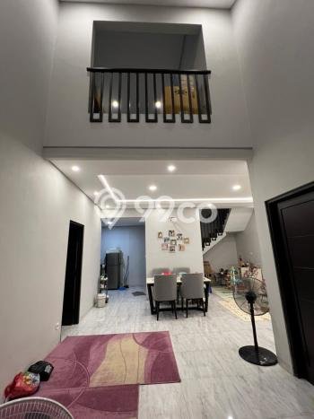 Dijual Hunian Rumah Terawat 4 Kamar di Narogong, Bekasi Dijual Hunian Rumah Terawat 4 Kamar di Narogong, Bekasi
