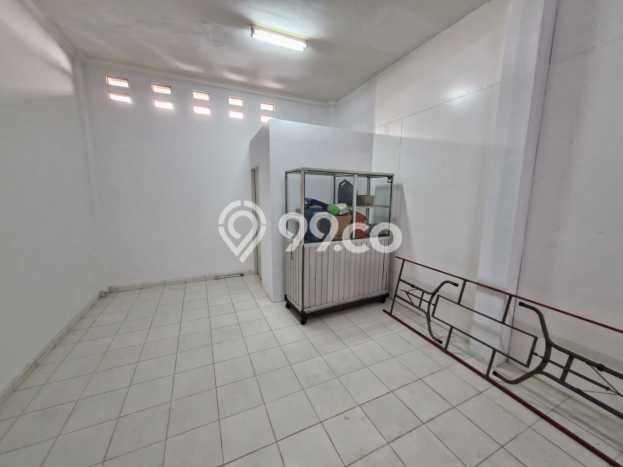 Ruko Disewakan Lokasi Duren Sawit Jakarta Timur Harga Spesial! Ruko Disewakan Lokasi Duren Sawit Jakarta Timur Harga Spesial!