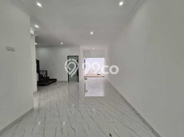 Dijual Rumah Premium dengan Fasilitas Sekitar Komplit di Duren Sawit, Jakarta Timur Dijual Rumah Premium dengan Fasilitas Sekitar Komplit di Duren Sawit, Jakarta Timur