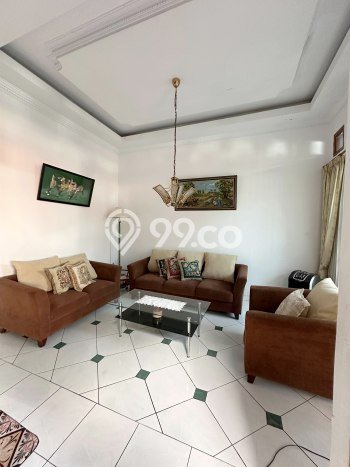 Hunian Elit LB 320m2 Siap Huni Desain Elegan di Cibubur, Jakarta Timur Hunian Elit LB 320m2 Siap Huni Desain Elegan di Cibubur, Jakarta Timur