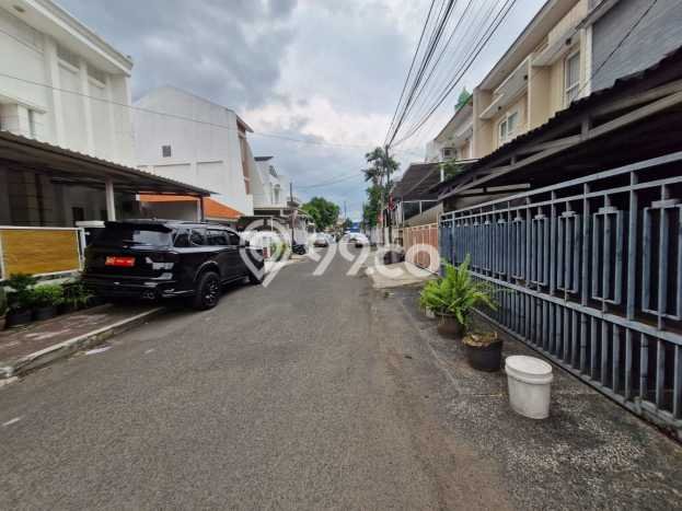 Hot Offer Hunian Premium Ideal dan Luas di Tebet, Jakarta Selatan Hot Offer Hunian Premium Ideal dan Luas di Tebet, Jakarta Selatan