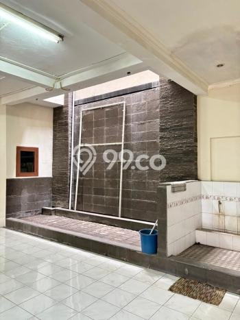 Siap Huni Hunian Elit 5 Kamar di Rawalumbu Dekat ke Mana Pun Siap Huni Hunian Elit 5 Kamar di Rawalumbu Dekat ke Mana Pun