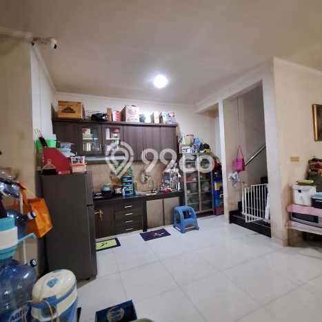Rumah Modern 4 KT di Poris Tangerang Semi Furnished Rumah Modern 4 KT di Poris Tangerang Semi Furnished