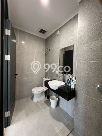 Hunian Mewah Dijual LT 161m2 di Serpong, Tangerang Selatan Hunian Mewah Dijual LT 161m2 di Serpong, Tangerang Selatan