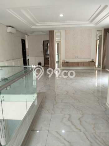 For Sale! Luxury House LT 217m2 Desain Modern di Graha Raya For Sale! Luxury House LT 217m2 Desain Modern di Graha Raya