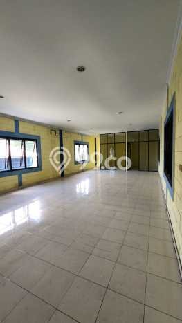 Gudang Disewakan Lokasi Karawaci Tangerang Harga Spesial! Gudang Disewakan Lokasi Karawaci Tangerang Harga Spesial!