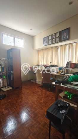Rumah Elit Modern Siap Huni di Alam Sutera Tangerang Rumah Elit Modern Siap Huni di Alam Sutera Tangerang