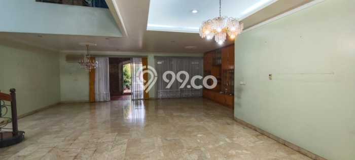 Hunian Mewah Siap Huni LT 300m2 di Kebon Jeruk, Jakarta Barat Hunian Mewah Siap Huni LT 300m2 di Kebon Jeruk, Jakarta Barat