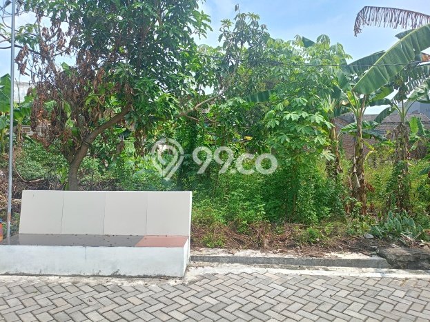 LOKASI PREMIUM! Tanah di , Luas 615m2m², Ideal untuk Investasi LOKASI PREMIUM! Tanah di , Luas 615m2m², Ideal untuk Investasi